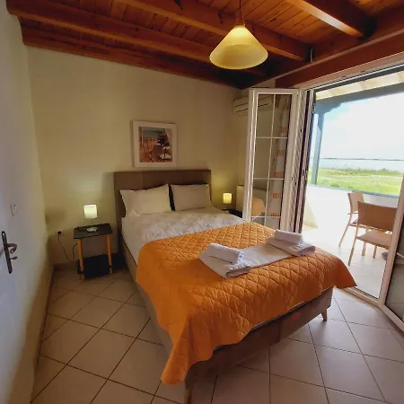 Villaaltinaapartments بيت للعطل Lefkáda
