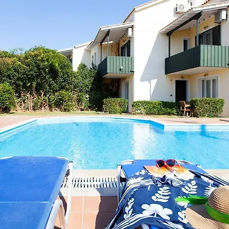 Semesterbostad Villaaltinaapartments